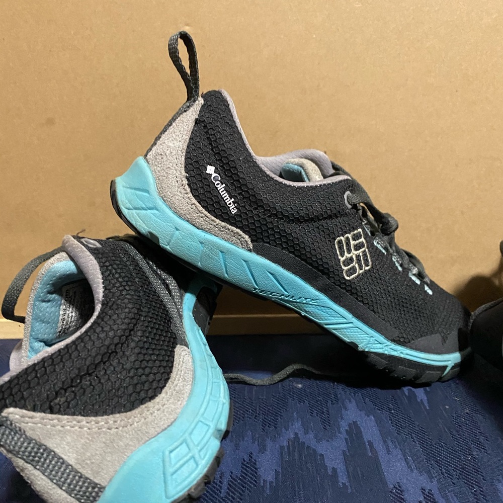 Shoe